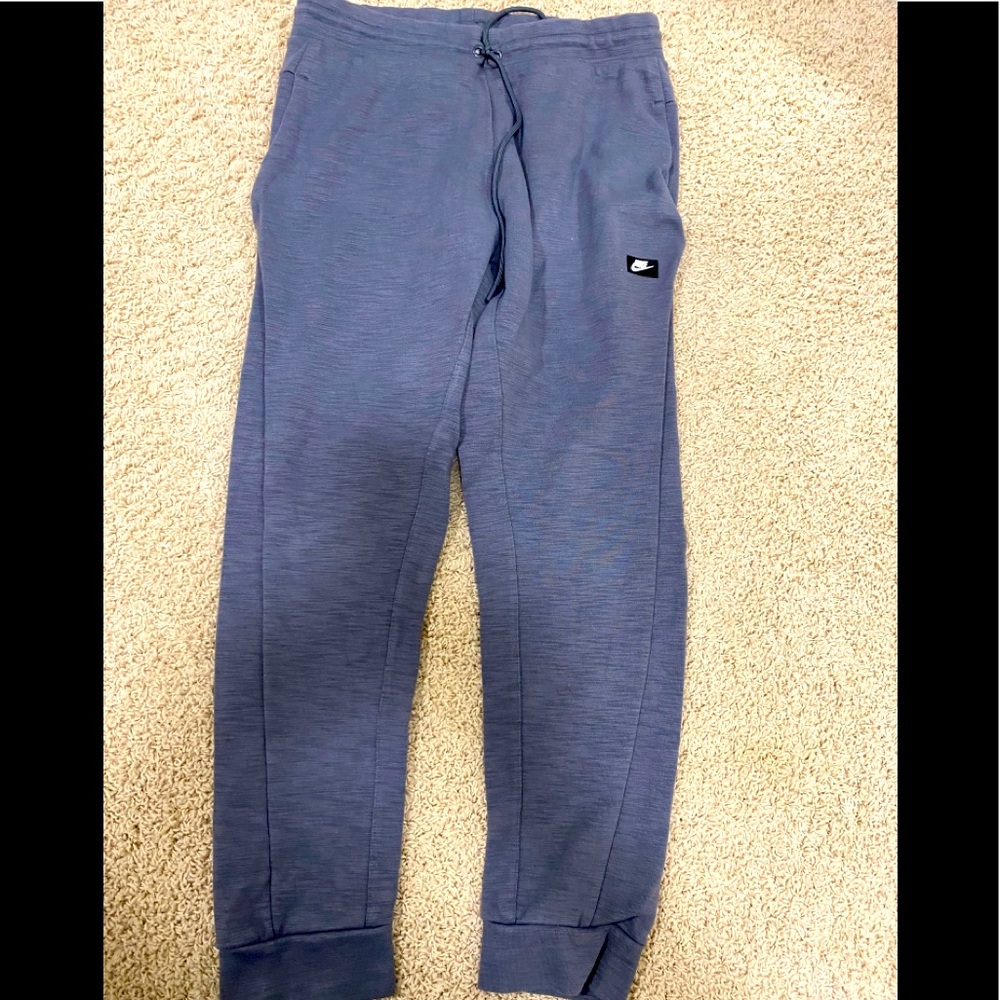 Men’s Nike Joggers charcoal grey